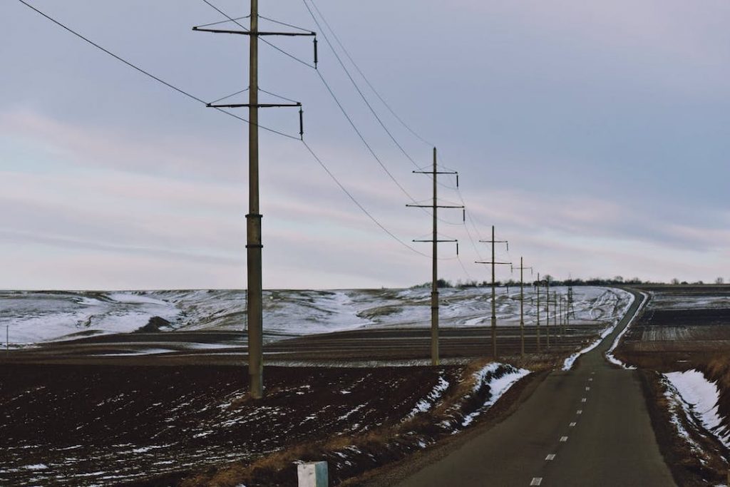 power-lines-pexels-photo-3791191