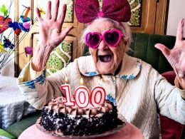 aging-lifespan-extreme-longevity-1600